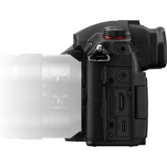 Panasonic Lumix GH5 S2 Body Fotoğraf Makinesi